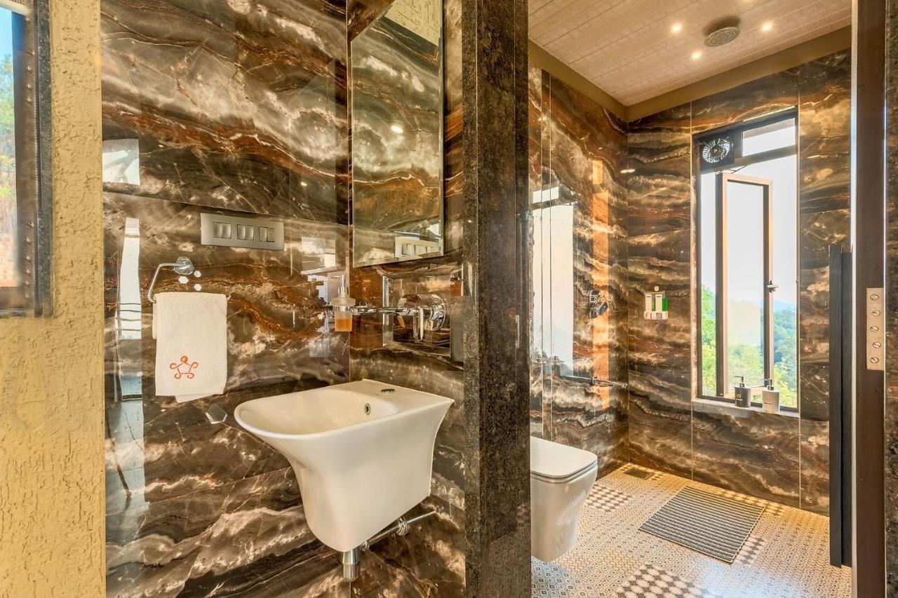 Saffronstays Heavone Trio, Lonavala Eksteriør bilde